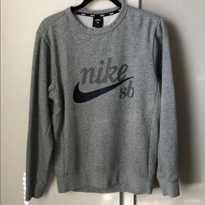 Nike SB crew neck sweat shirt